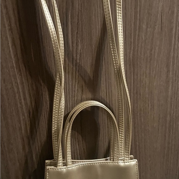 Small gold TELFAR bag - Picture 2 of 7